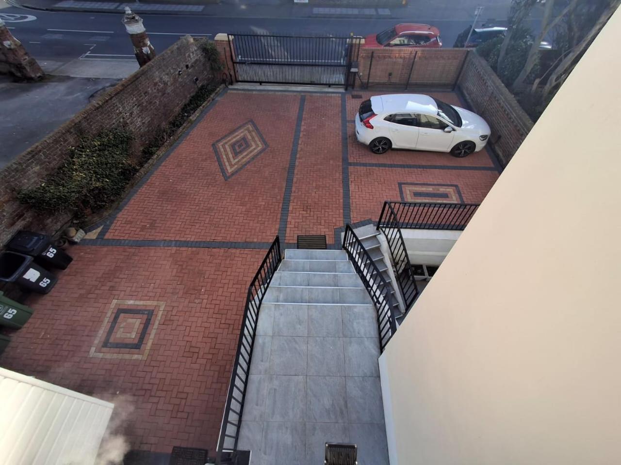 Inn By The Sea, Portsmouth - En Suite Rooms With Sea View Possible, Parking Ev 22Kw Ngoại thất bức ảnh