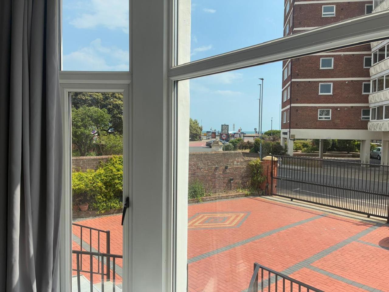 Inn By The Sea, Portsmouth - En Suite Rooms With Sea View Possible, Parking Ev 22Kw Ngoại thất bức ảnh