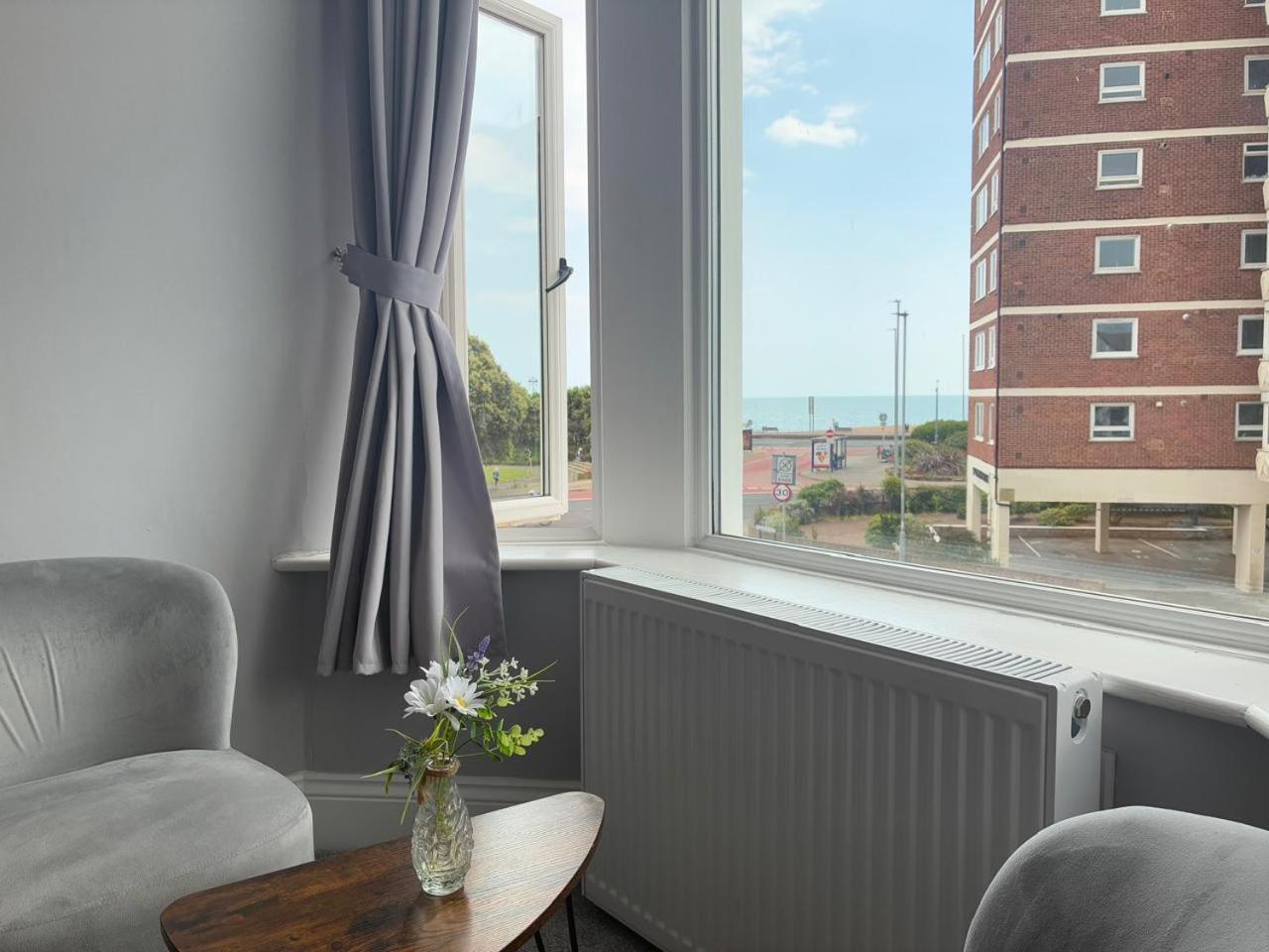 Inn By The Sea, Portsmouth - En Suite Rooms With Sea View Possible, Parking Ev 22Kw Ngoại thất bức ảnh