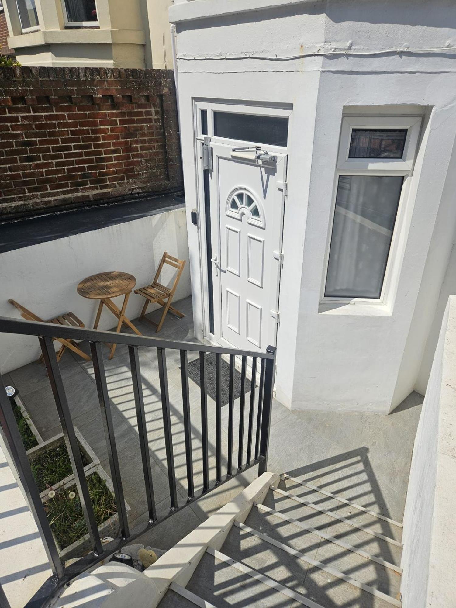 Inn By The Sea, Portsmouth - En Suite Rooms With Sea View Possible, Parking Ev 22Kw Ngoại thất bức ảnh