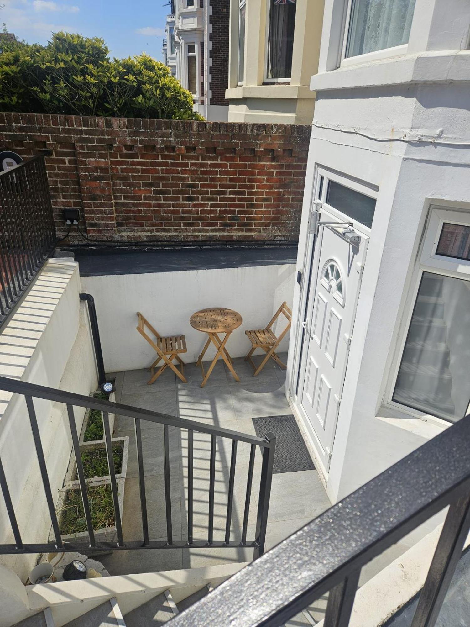 Inn By The Sea, Portsmouth - En Suite Rooms With Sea View Possible, Parking Ev 22Kw Ngoại thất bức ảnh